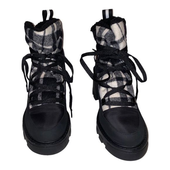 BCBGeneration Faux Fur Chunky Heeled Ankle Boots ‎ Women 10M/41Hiking Trail NEW - Picture 5 of 10